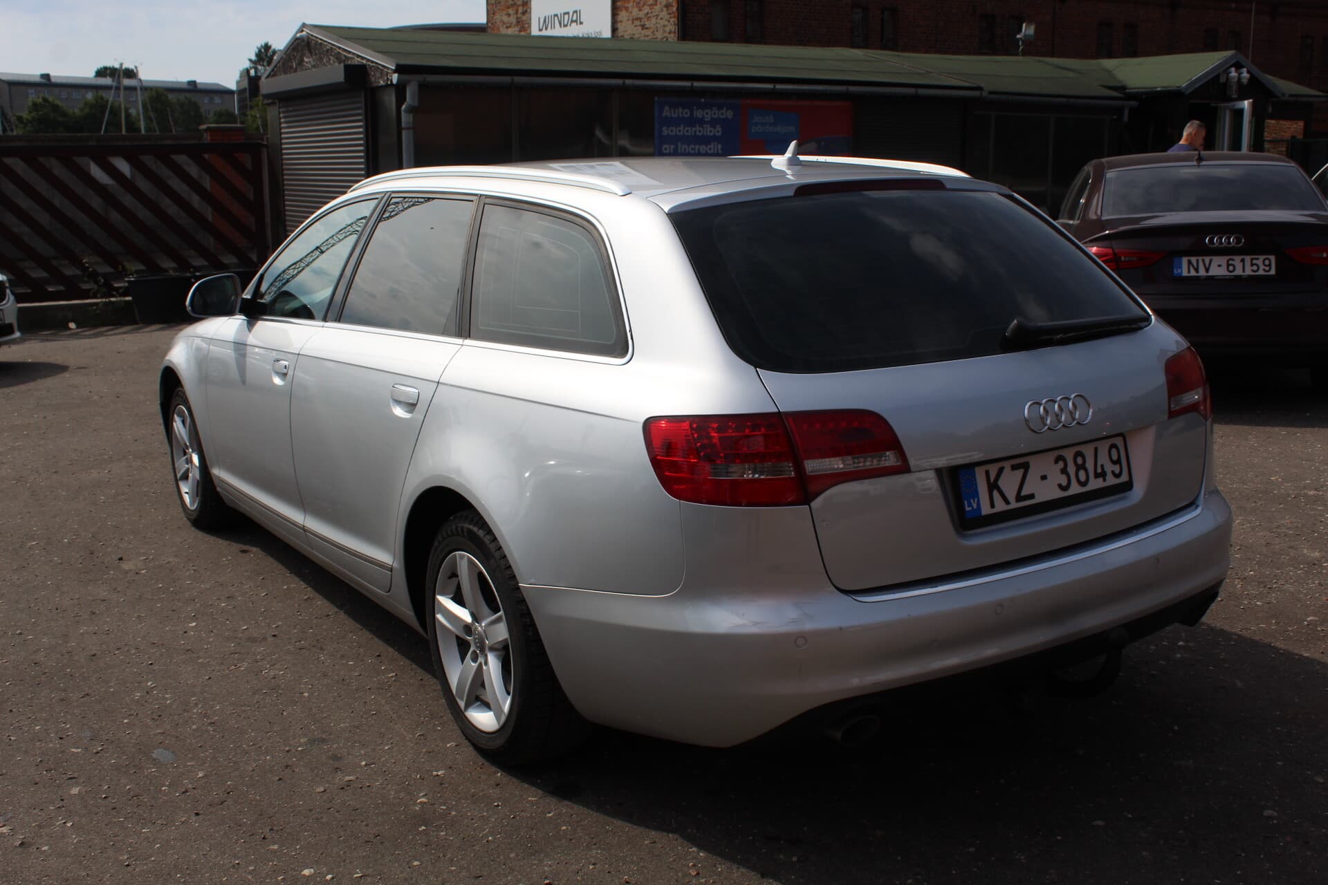 Audi A6 (2011) — 3/19