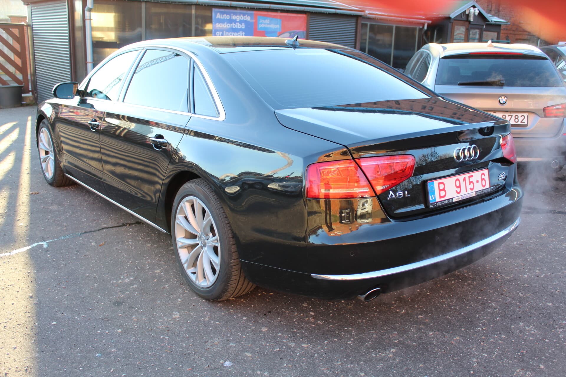 Audi A8 (2012) — 3/21
