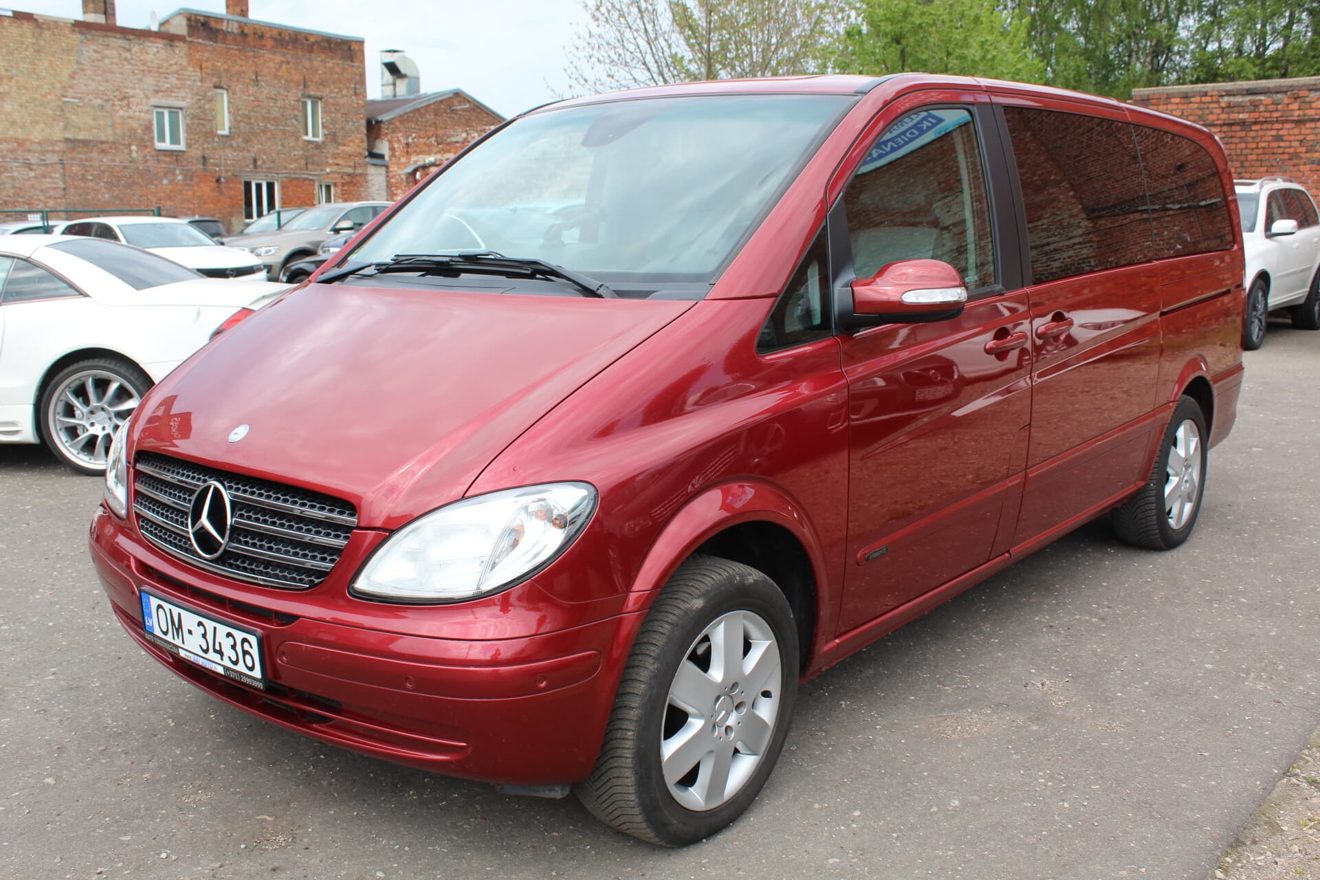 Mercedes-Benz Viano (2008) — 2/24
