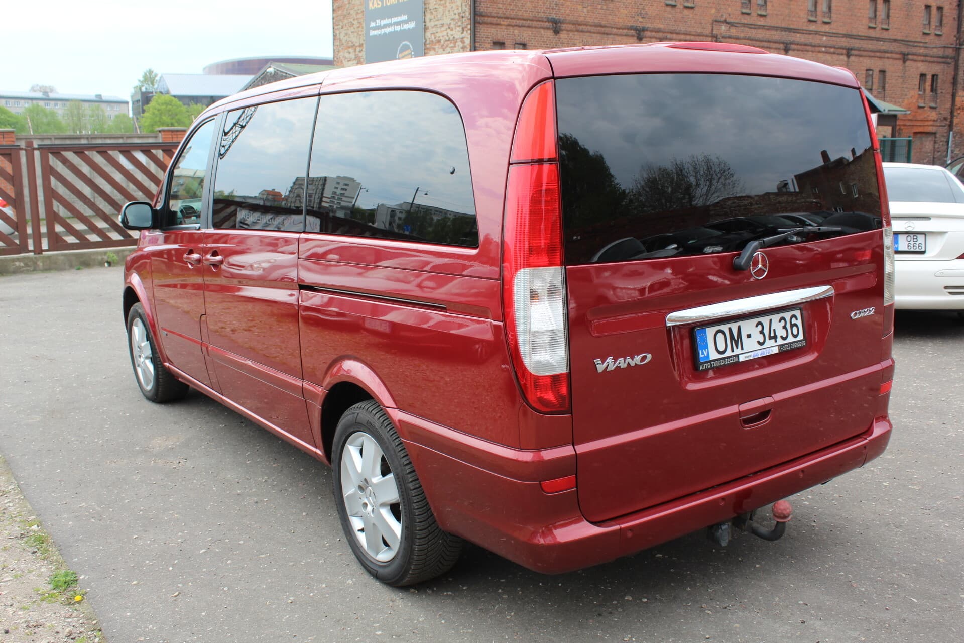 Mercedes-Benz Viano (2008) — 3/24