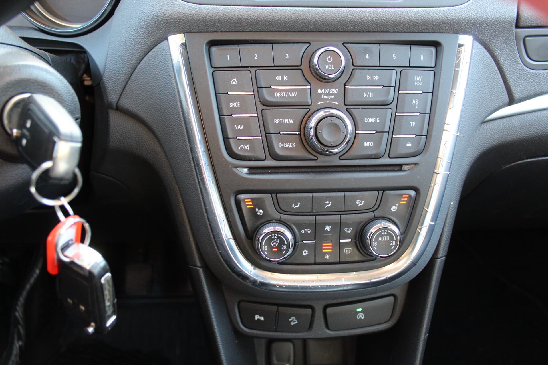 Opel Mokka (2015) — 11/13