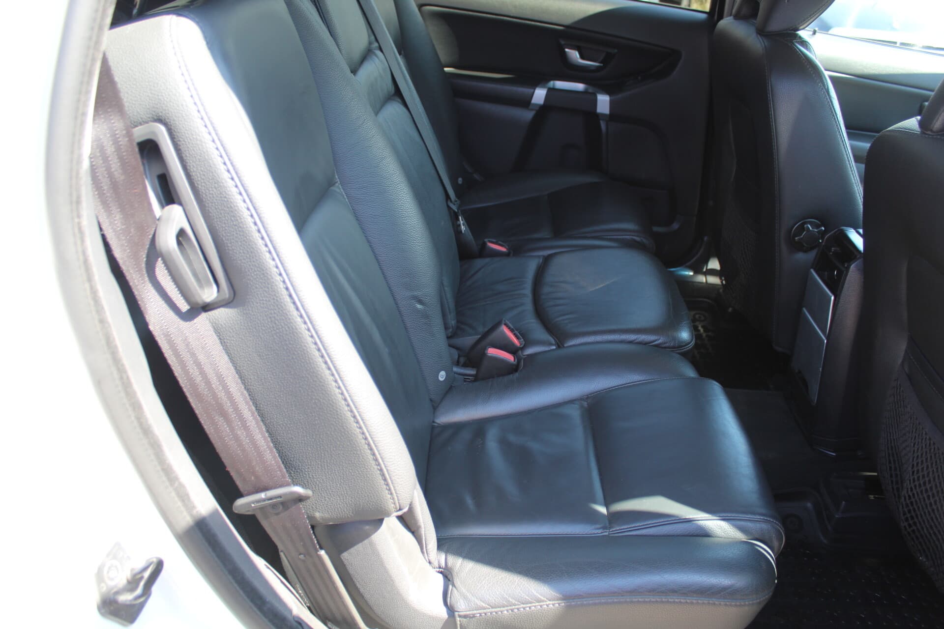 Volvo XC 90 (2013) — 7/16