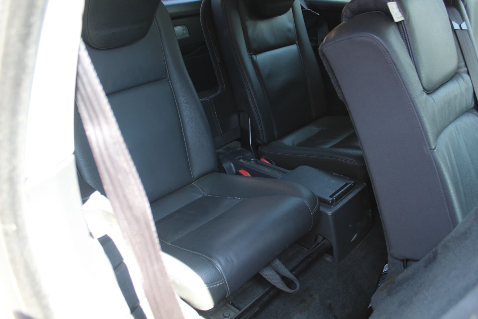 Volvo XC 90 (2013) — 8/16